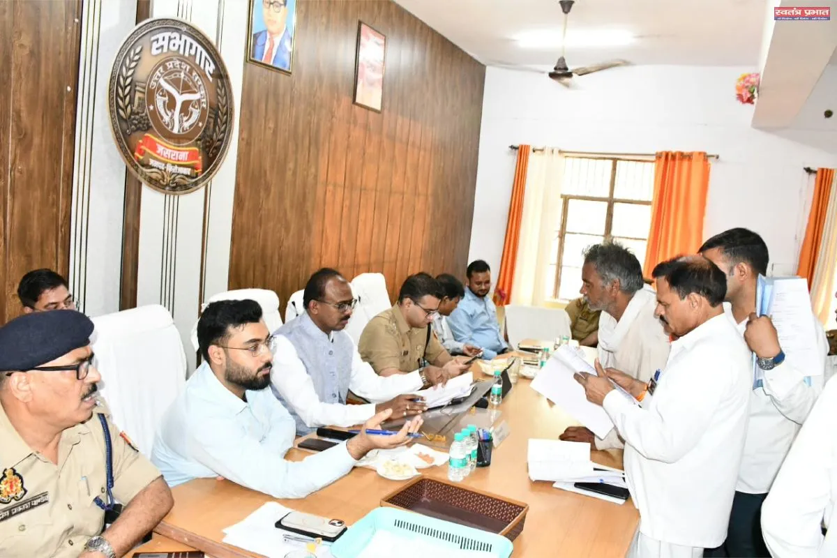 जसराना तहसील में समाधान दिवस में उमड़ी फरियादियों की भीड़, 184 शिकायतें हुईं दर्ज