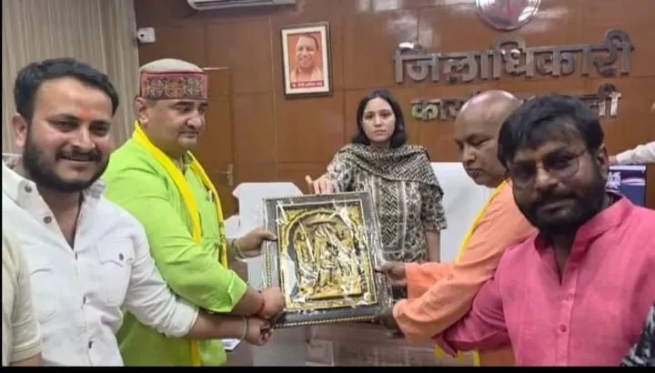 मल्टी लेवल पार्किंग और फुटपाथ व्यापारियों के लिए अस्थाई व्यापार व्यवस्था को मंजूरी