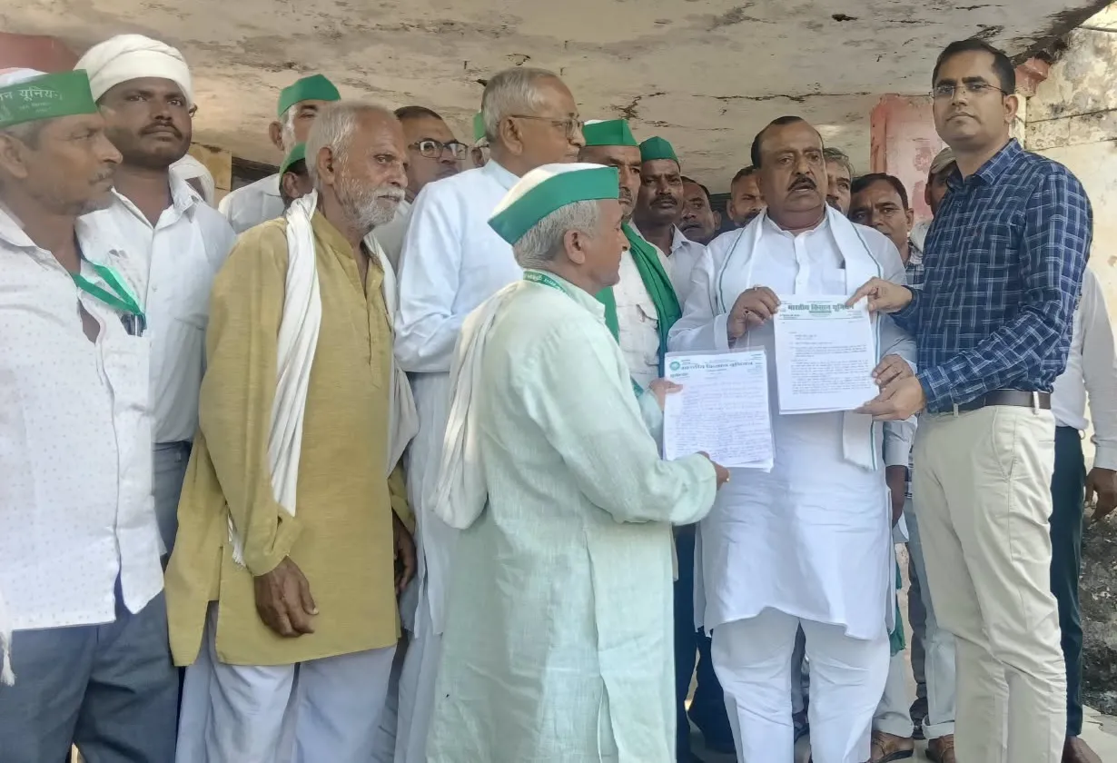 भाकियू पंचायत में किसानों ने रखी समस्याएं, सौंपा ज्ञापन 