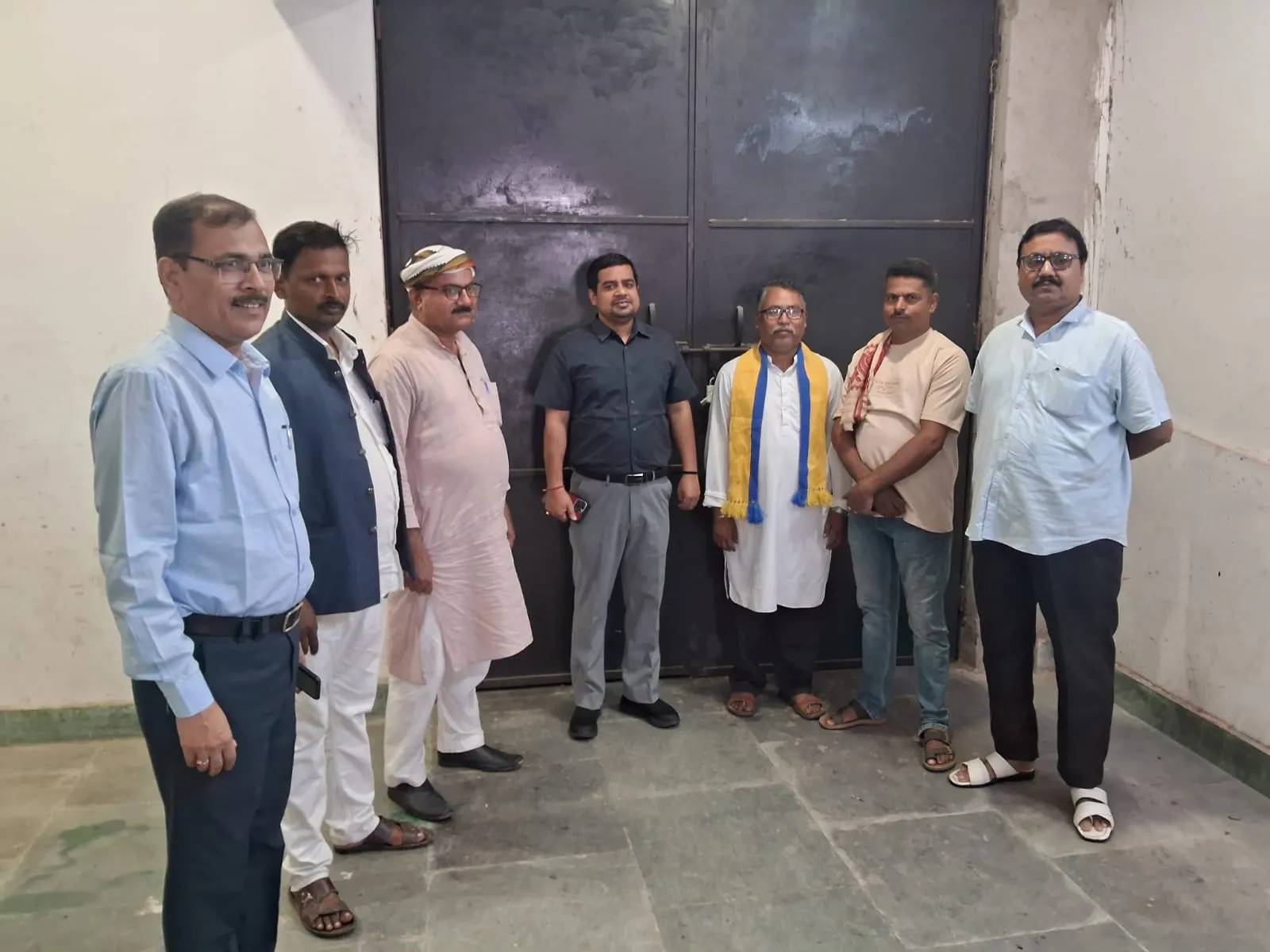 ईवीएम-वीवीपैट वेयरहाउस का डीएम ने किया निरीक्षण, मतदाता सूची पुनरीक्षण पर दिए निर्देश