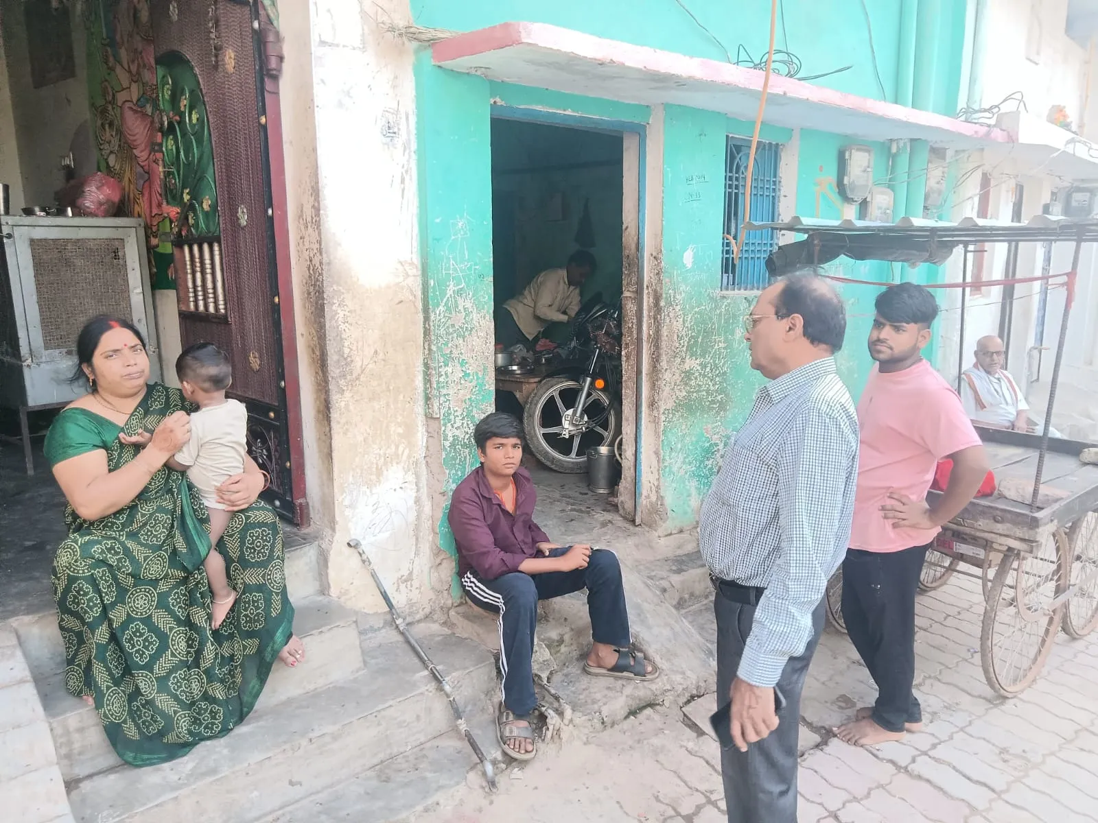 जनपद में संचारी रोग नियंत्रण एवं दस्तक अभियान तेज, साफ-सफाई और फॉगिंग पर विशेष जोर