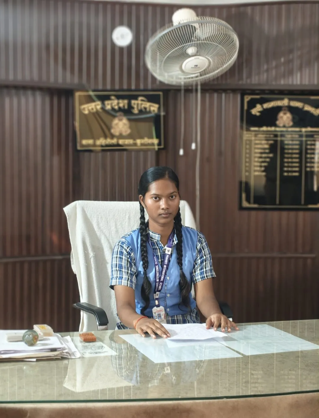 कुशीनगर : प्रकृति इंटरनेशनल स्कूल की छात्रा आंचल पटेल बनीं एक दिन की थाना प्रभारी