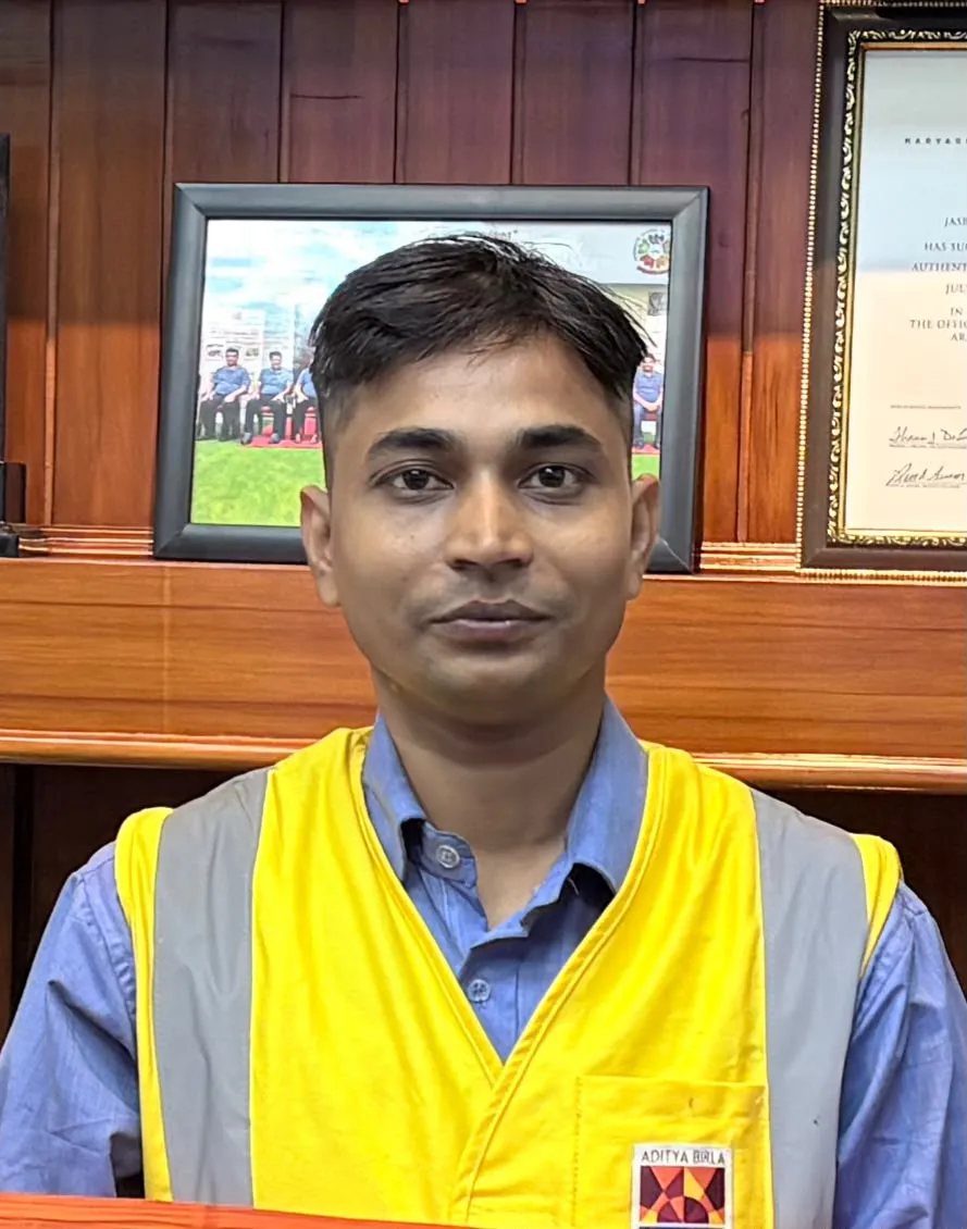 जम्मू-कश्मीर सरकार ने हिण्डालको कर्मचारी रवि सिंह को 70वें SGFI नेशनल गेम्स के लिए चुना श्रीनगर, जम्मू-कश्मीर रवाना
