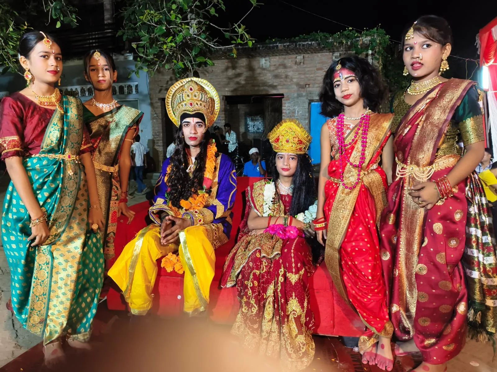 राम जन्म पर गूंजे जयकारे तो राम विवाह ने बांधा समां 
