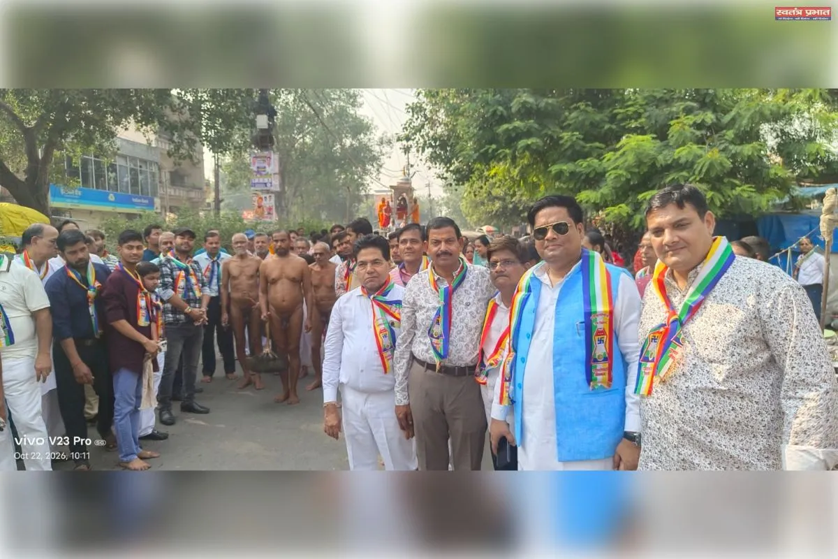 आचार्य विश्रांत सागर महाराज के सानिध्य में निकली भगवान आदिनाथ की भव्य रथयात्रा