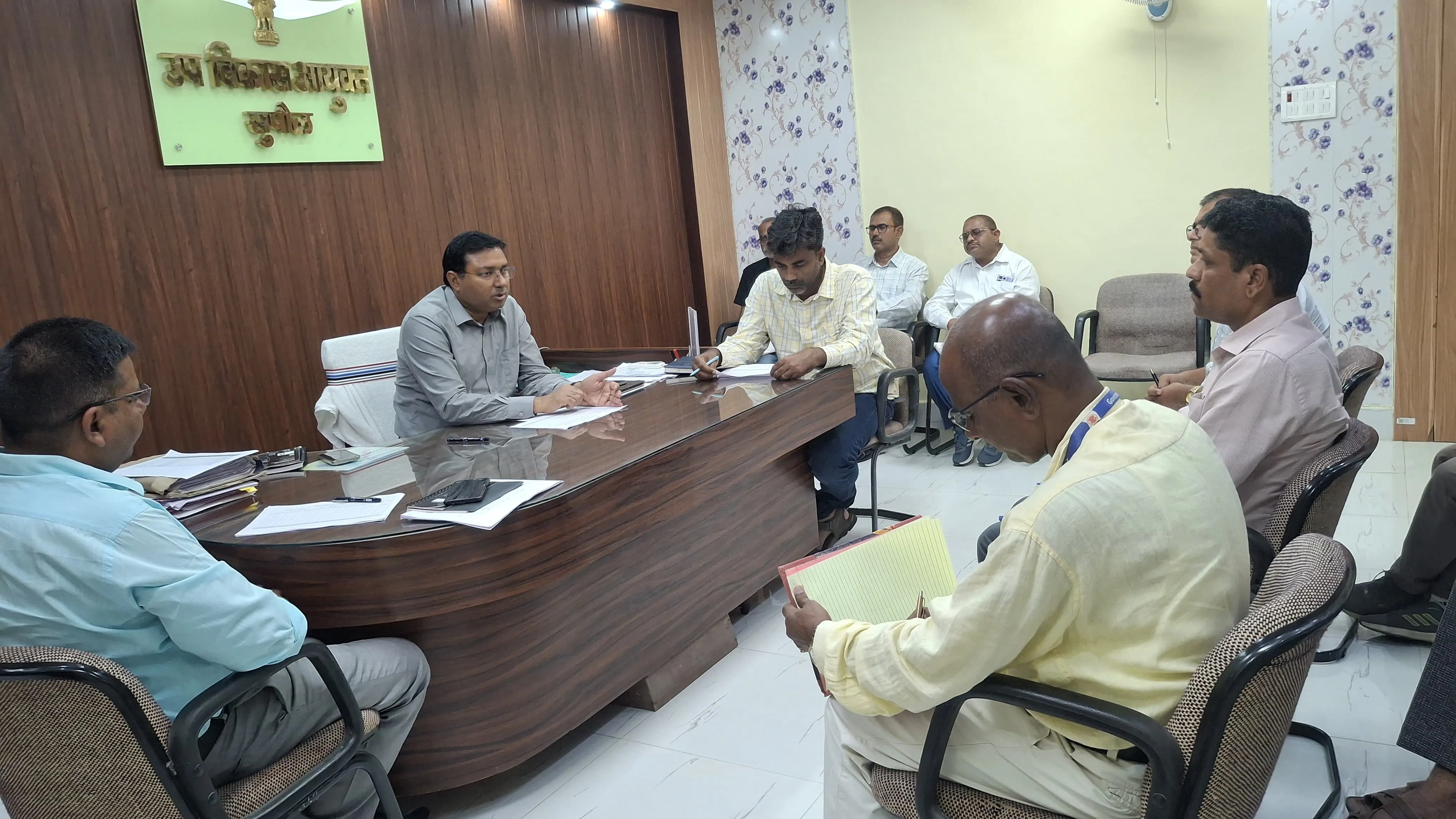 VB-G RAM G योजना की डीडीसी ने की समीक्षा, लक्ष्य के अनुरूप मानव दिवस सृजन में तेजी लाने का निर्देश