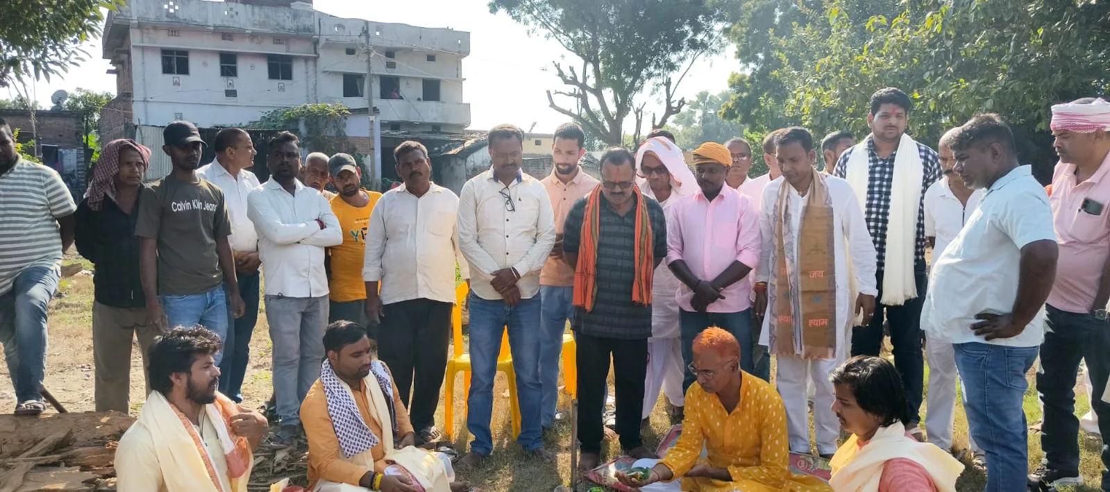 सरयू पार के खाटू श्याम धाम में वैदिक मंत्रोच्चारण के बीच हुआ ध्वजारोहण, 22 फरवरी से शुरू होगा पांच दिवसीय श्री विष्णु महायज्ञ