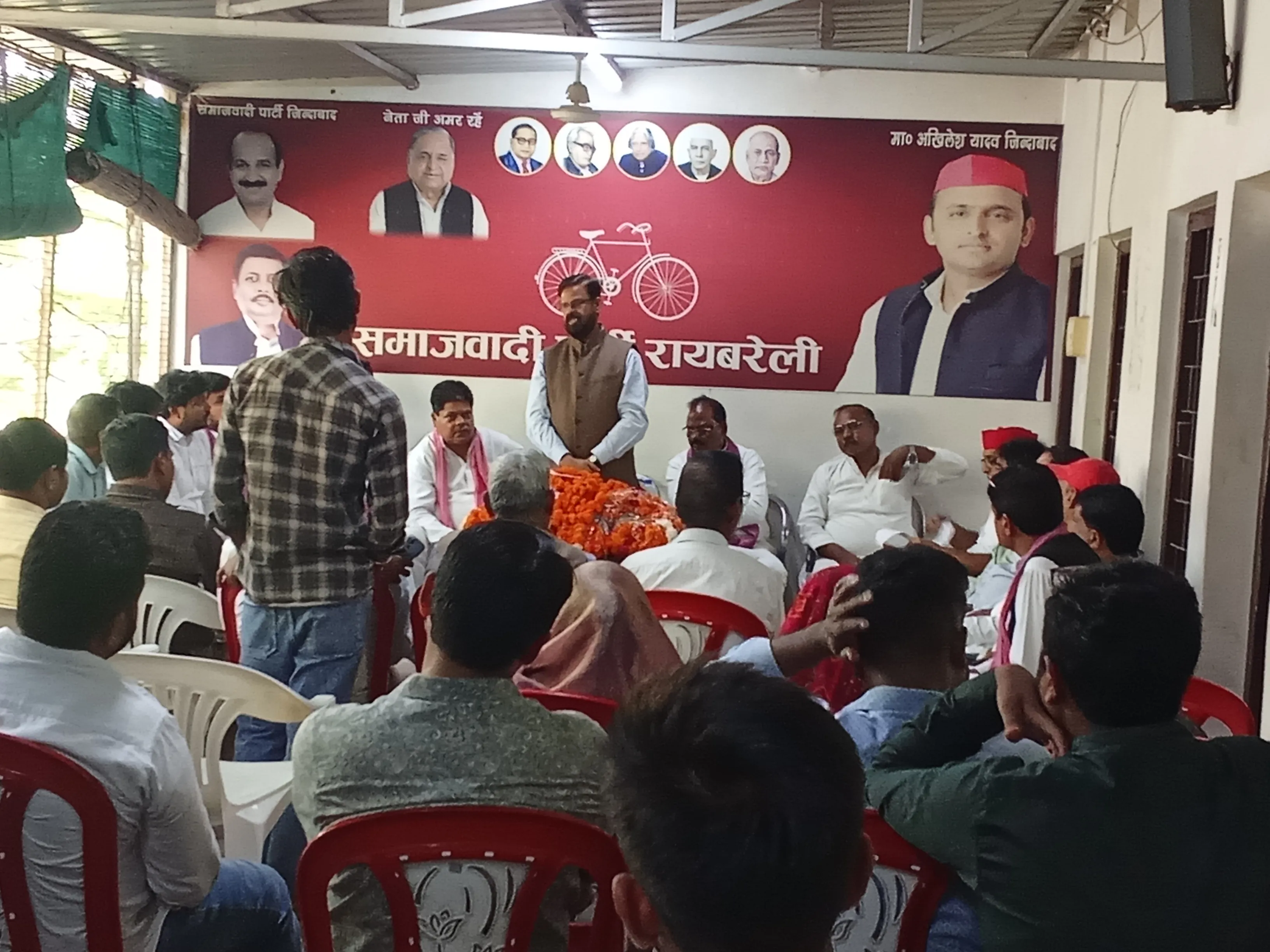 राष्ट्रीय सचिव चिंतामणि कनौजिया के  प्रथम आगमन; अंबेडकर वाहिनी के पदाधिकारियों ने किया जोरदार स्वागत किया 