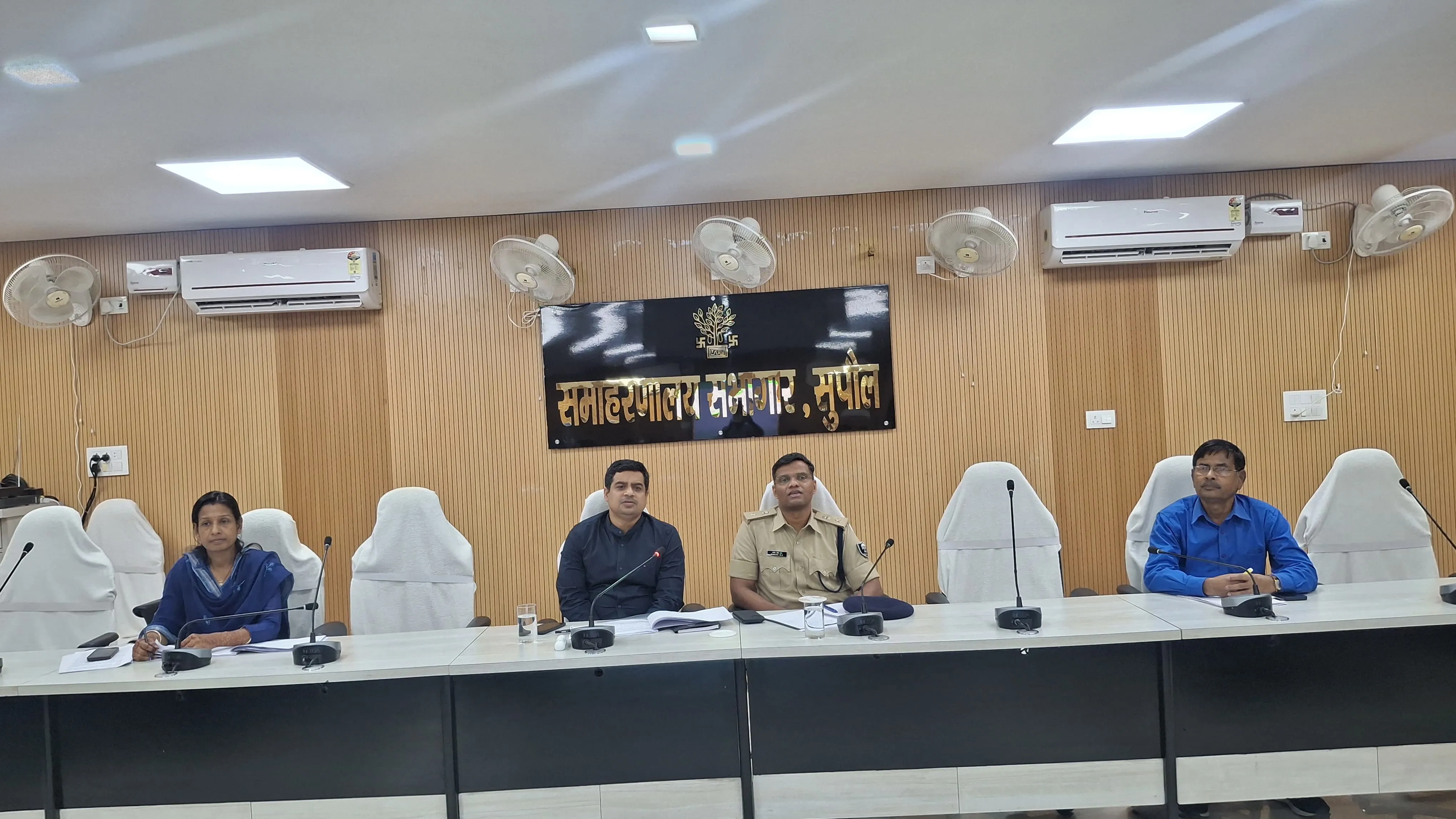 अभियोजन मामलों के त्वरित निष्पादन पर डीएम सख्त, गवाहों की समय पर उपस्थिति सुनिश्चित करने का निर्देश