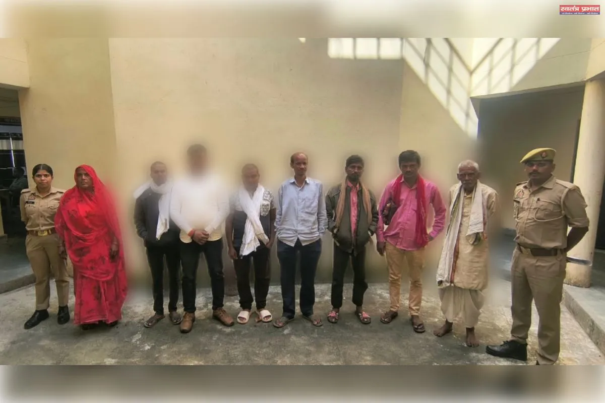 पन्नूगंज पुलिस ने आठ वारंटियों को किया गिरफ्तार