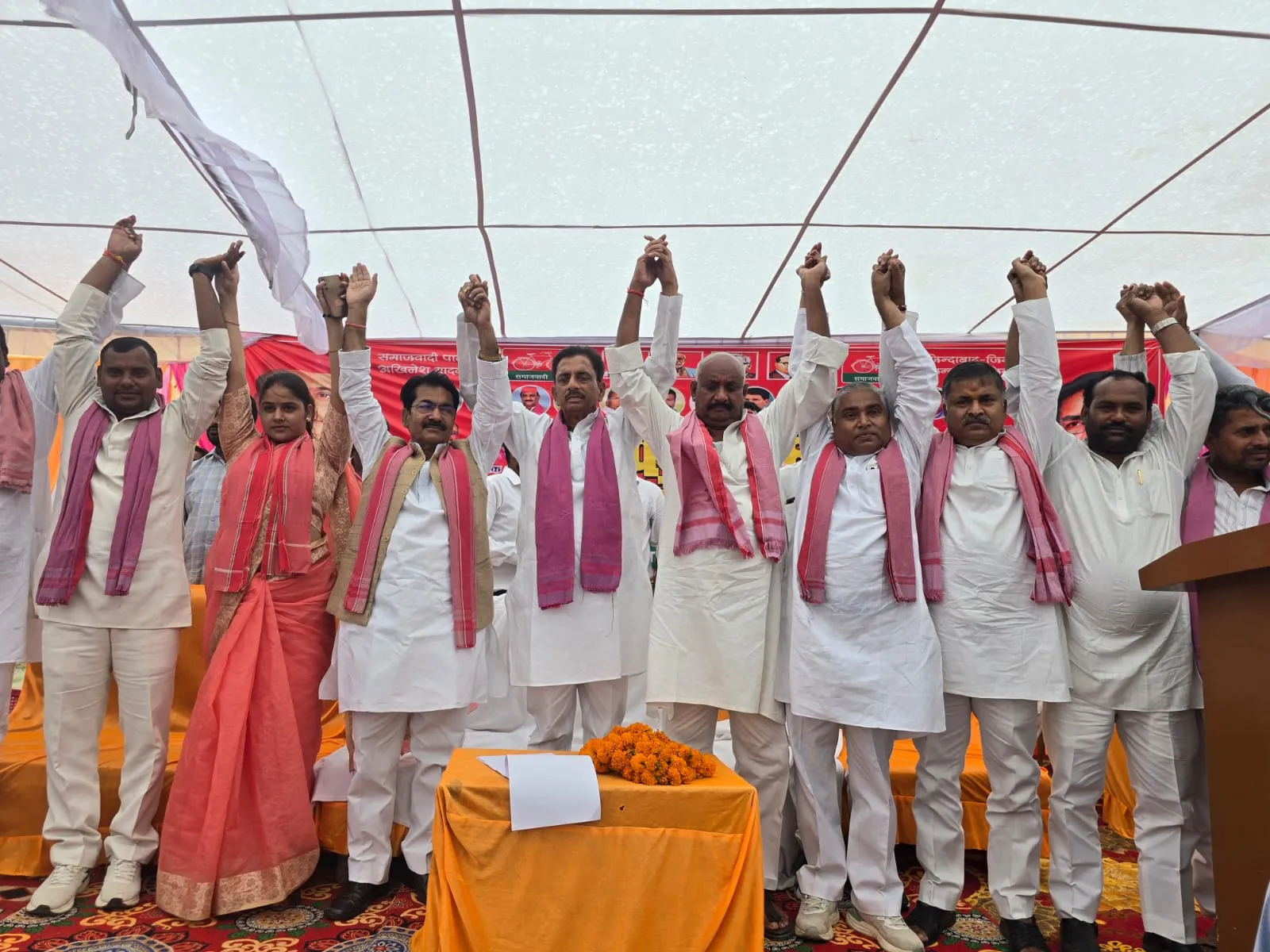 कुशीनगर : खड्डा में कुशवाहा PDA जन पंचायत में उमड़ा जनसमूह