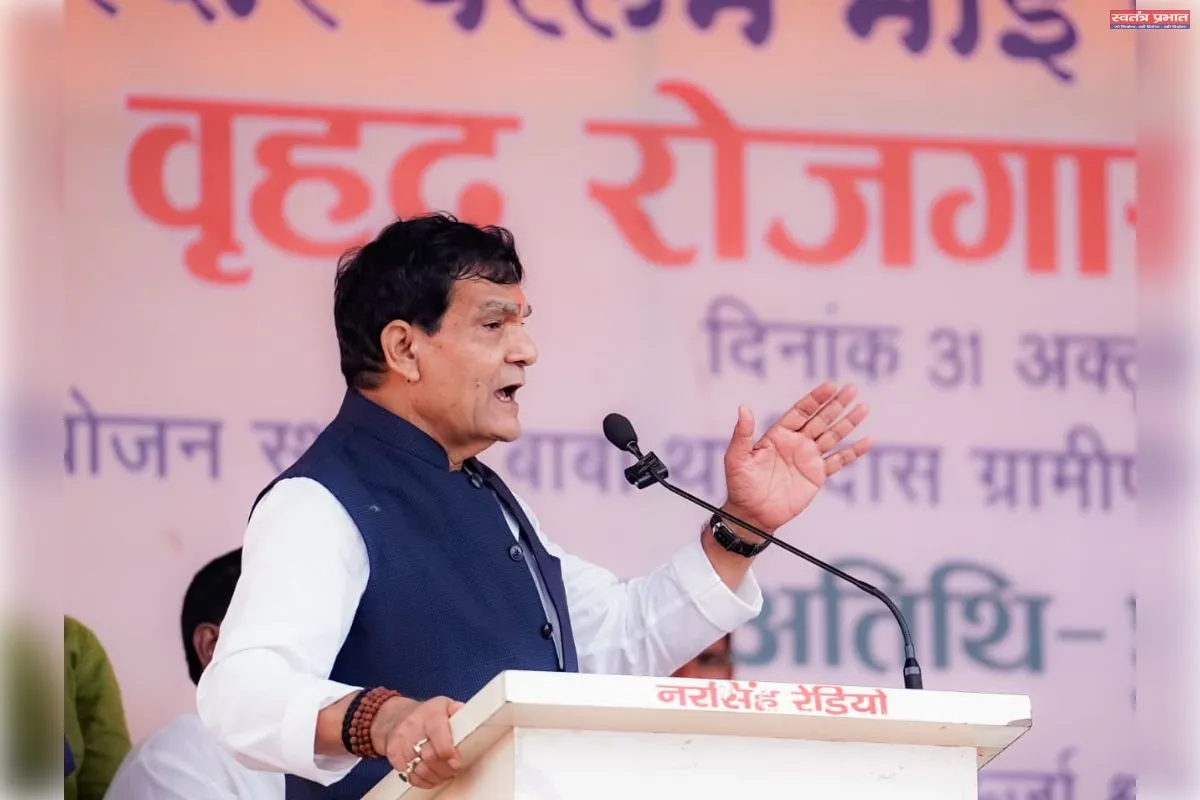 मऊ में 48 करोड़ की विकास योजनाओं की सौगात, मंत्री ए.के. शर्मा ने किया लोकार्पण-शिलान्यास