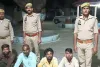 पुलिस ने चार को जुआ खेलते पकड़ा 