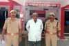 कोतवाली पुलिस ने वारण्टी को पकड़ा 