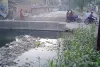स्मार्ट सिटी कानपुर में नहर बन चुकी है नाला 