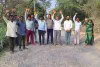 गड्ढों में तब्दील ओसाह-गूढ़ा सम्पर्क मार्ग को लेकर फूटा ग्रामीणों का गुस्सा
