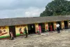 राजकीय विद्यालय रजखड़ के जर्जर भवन में पढ़ने को मजबूर बच्चे, एसडीएम ने किया निरीक्षण