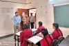 डीएम ने बालिका विद्यालय का किया औचक निरीक्षण, सुरक्षा, स्वच्छता में कमी पर जताई नाराज़गी 