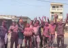 अबीर - गुलाल लगाकर शोहरतगढ़ में भ्रमण कर लोगों ने खेली होली