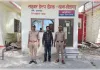 होलागढ़ पुलिस की बड़ी कार्रवाई: 04 अवैध देशी बम के साथ युवक गिरफ्तार