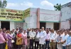ऑनलाइन उपस्थिति के विरोध में सौंपा ज्ञापन