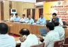 सीएम डैशबोर्ड समीक्षा में मण्डलायुक्त पेयजल आपूर्ति, गड्ढों की मरम्मत व जन शिकायतों के निस्तारण की समीक्षा
