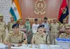 गोरखपुर  गोला में मोबाइल दुकान चोरी का खुलासा, चंद घंटों में 5 आरोपी गिरफ्तार