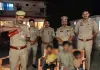 चोपन पुलिस द्वारा सराहनीय कार्य,   03 नाबालिग बच्चों को सकुशल चाइल्ड हेल्प लाइन टीम को किया सुपुर्द