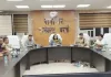 अंतरराष्ट्रीय परिस्थितियों के बीच बुलियन और सोने की अनावश्यक खरीद से बचने की अपील, डीएम ने सर्राफा व्यापारियों संग की बैठक