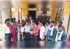मानदेय वृद्धि की मांग को लेकर पंचायत सहायकों का प्रदर्शन।