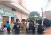 टीचर द्वारा बच्ची के साथ अश्लील हरकत,परिजनों ने पुलिस को सौंपा 