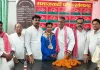 सपा कार्यालय पर रवि सिंह का हुआ भव्य सम्मान,  पूर्व मुख्यमंत्री  अखिलेश यादव  ने दी एक लाख रुपये की प्रोत्साहन राशि