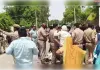 करमा में डंपर की चपेट में आने से महिला की मौत, परिजनों का हंगामा
