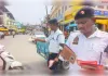 यातायात पुलिस ने चलाया सड़क सुरक्षा जागरूकता अभियान