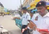 यातायात पुलिस ने चलाया सड़क सुरक्षा जागरूकता अभियान
