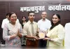 अटल आवासीय विद्यालय बेलहट प्रदेश में प्रथम,  छात्रों व शिक्षकों को किया गया सम्मानित