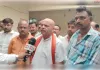 समर्थकों संग पैदल मार्च निकालकर भाजपा नेता चन्द्रमणि पाण्डेय ने मुख्यमंत्री को संबोधित ज्ञापन उपजिलाधिकारी हर्रैया को सौंपा