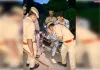 दुबौला चौकी प्रभारी विवेकानंद तिवारी ने चलाया सघन वाहन चेकिंग अभियान, हेलमेट पहनने और यातायात नियमों के पालन की अपील