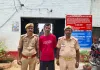 सोशल मीडिया पर फर्जी आईडी बनाकर शादी का दबाव और ब्लैकमेल करने वाला वांछित  गिरफ्तार।