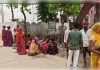पति की दूसरी शादी के शक में महिला ने 3 बच्चों संग खाया जहर, 2 की मौत 