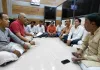 नगर निगम पार्षदों के धरने में विधायक अमिताभ बाजपेई हुए शामिल