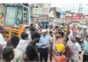 सिद्धार्थनगर:इटवा में अवैध अतिक्रमण पर चला बुलडोजर:जाम की समस्या से राहत दिलाने के लिए कार्रवाई