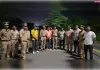 फिरोजाबाद पुलिस का बड़ा एक्शन: मुठभेड़ में 25-25 हजार के दो इनामी बदमाश घायल, तीन गिरफ्तार