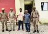  होलागढ़ पुलिस द्वारा 02 वारण्टी अभियुक्त गिरफ्तार।
