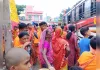 सावन की अंतिम सोमवारी पर पाकुड़िया से रघुनाथगंज रवाना हुई कांवरियों की टोली