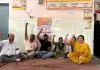 इटवा में संविदा स्वास्थ्य कर्मचारियों का धरना जारी, मांगों को लेकर दो घंटे कार्य बहिष्कार