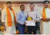 शिक्षा क्षेत्र में विशेष योगदान के लिये लखनऊ में सम्मानित हुए शिक्षक मुस्तन शेरुल्लाह व महेश कुमार
