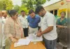 जिलाधिकारी ने सदर तहसील और करनैलगंज के पांच मतदेय स्थलों का किया निरीक्षण