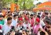 सड़क पर उतरे सपा कार्यकर्ता