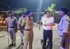 पिपरा बाजार में डीएम-एसपी का सघन सर्च ऑपरेशन, सुरक्षा व्यवस्था का लिया जायजा